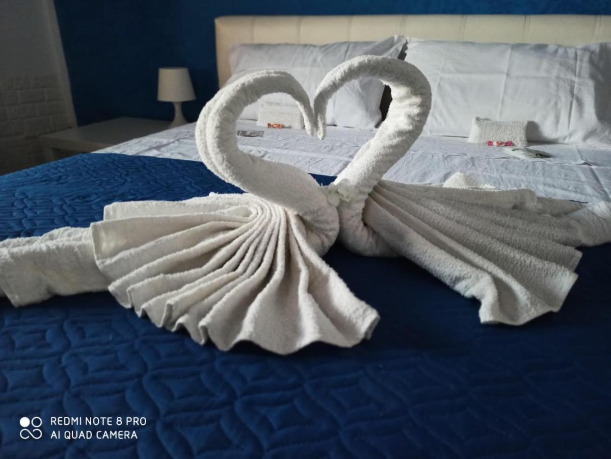 B&B Royal ปาแลร์โม ภายนอก รูปภาพ